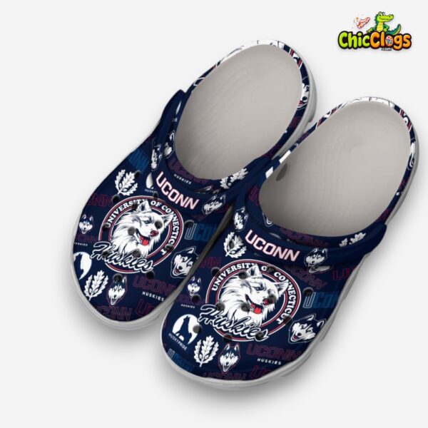 Uconn_Huskies_NCAA_Sport_NCAA_Basketball_Sport_Crocs_Shoes_For_Men_and_Women-1_li3mno