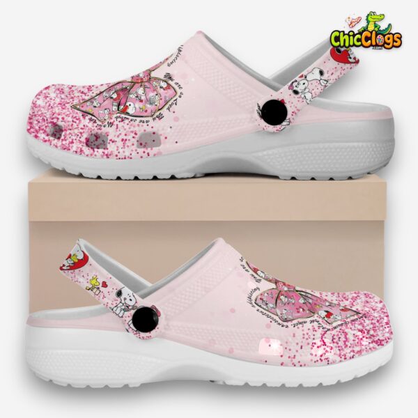Snoopy_Valentine_Cartoon_Classic_Crocs_For_Men_Women_Kids-1_lkwck3