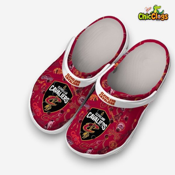 cleeland-caaliers-patterned-clogs-nba-printed-design-crocs-1_h35you