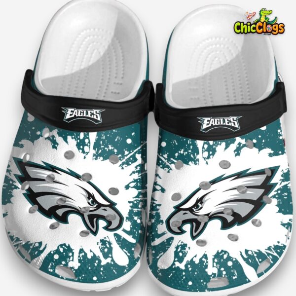 philadelphia-eagles-crocs-clogs-comfortable-nfl-football-footwear-for-men-_-women-1_p2pics