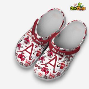 Printed Arkansas Razorbacks Crocs Clogs - NCAA Patterned Footwear - Image 2