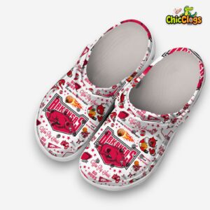 Printed Pattern Go Hogs Crocs Clogs - Unique Design for Ultimate Comfort - Image 2