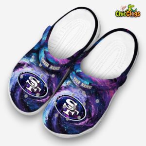 San Francisco 49ers NFL Sport Classic Crocs For Men, Women, Kids - Image 3