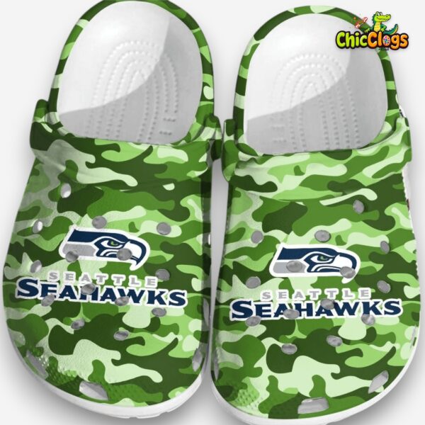 seattle-seahawks-printed-crocs-comfortable-unisex-clogs-for-fans-1_ue2mp8