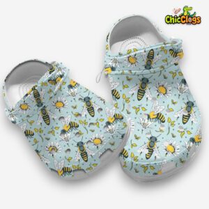 Nature Art Beautiful Bees And Daisy Green Classic Crocs Shoes - Image 3