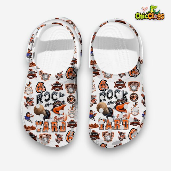 non-slip-_amp-durable-clogs-baltimore-orioles-mlb-slippers-1_qe5drj