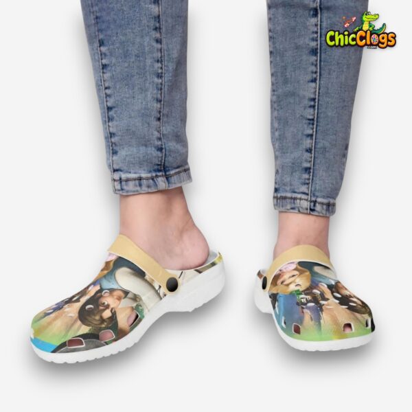 tangled-princess-rapunzel-and-flynn-rider-cartoon-classic-crocs-1_umn1gd